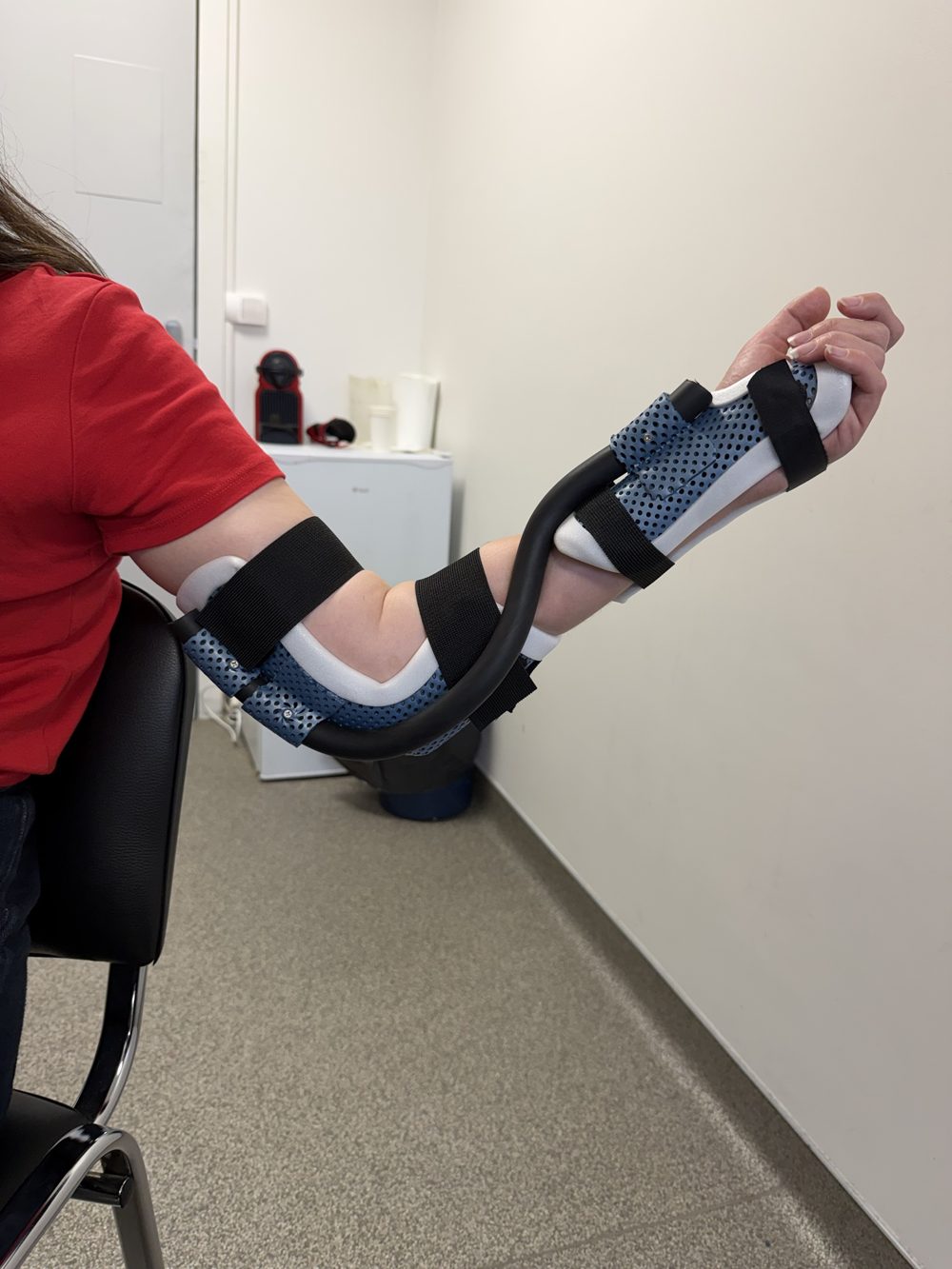 Orthèse dynamique de prono-supination de l'avant-bras